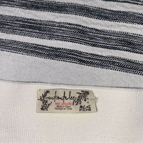 Intimately Free People White Flutter Butterfly‎ Mesh Sleeves Crop Top Small - Picture 5 of 10